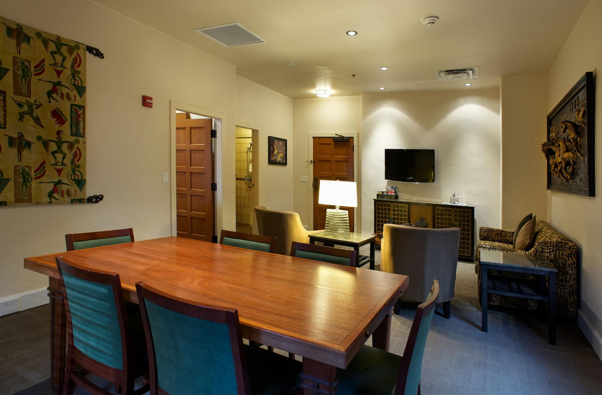 Hotel Andaluz Albuquerque, Curio Collection By Hilton Bagian luar foto