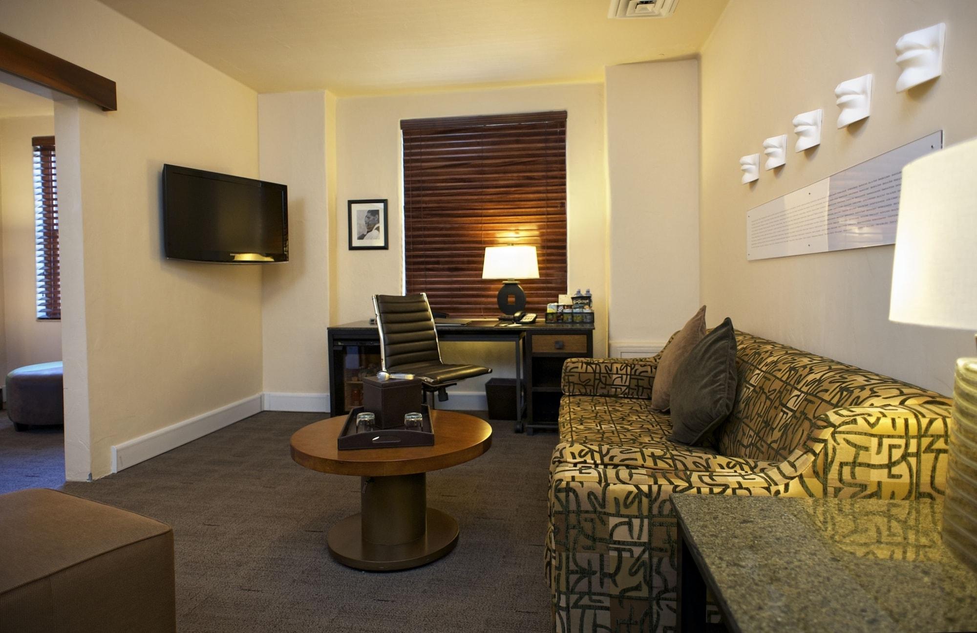 Hotel Andaluz Albuquerque, Curio Collection By Hilton Bagian luar foto