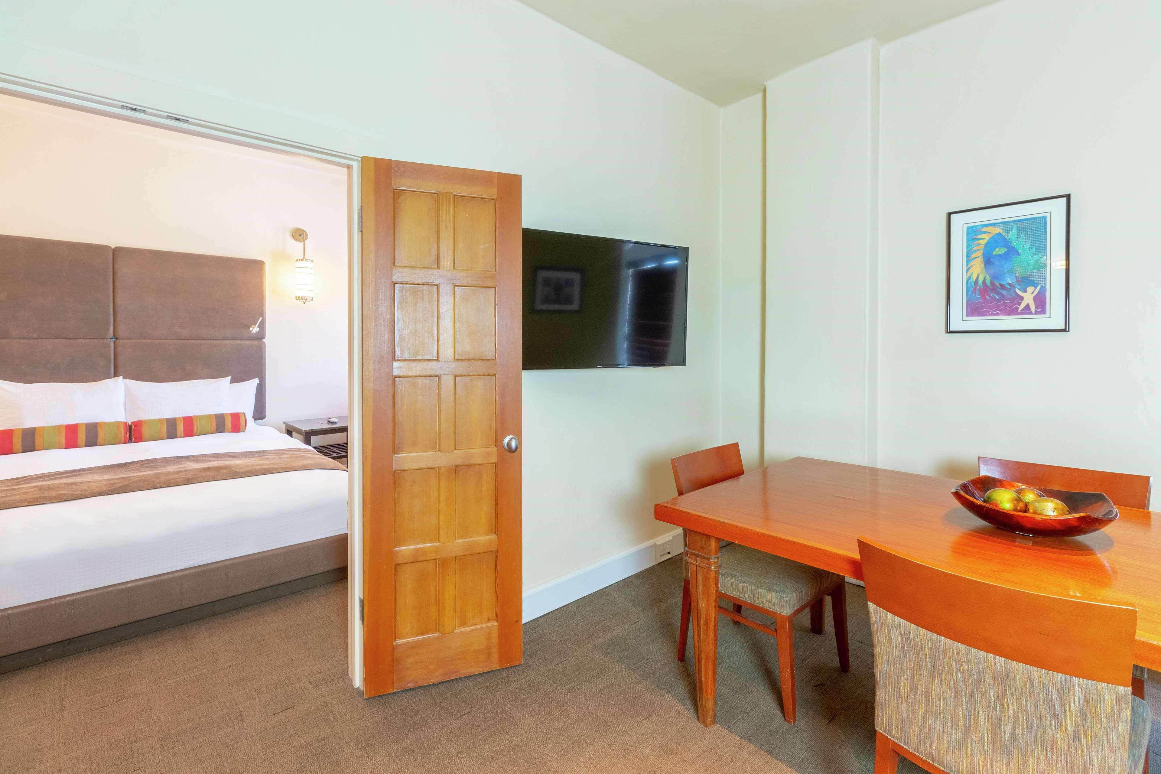 Hotel Andaluz Albuquerque, Curio Collection By Hilton Bagian luar foto