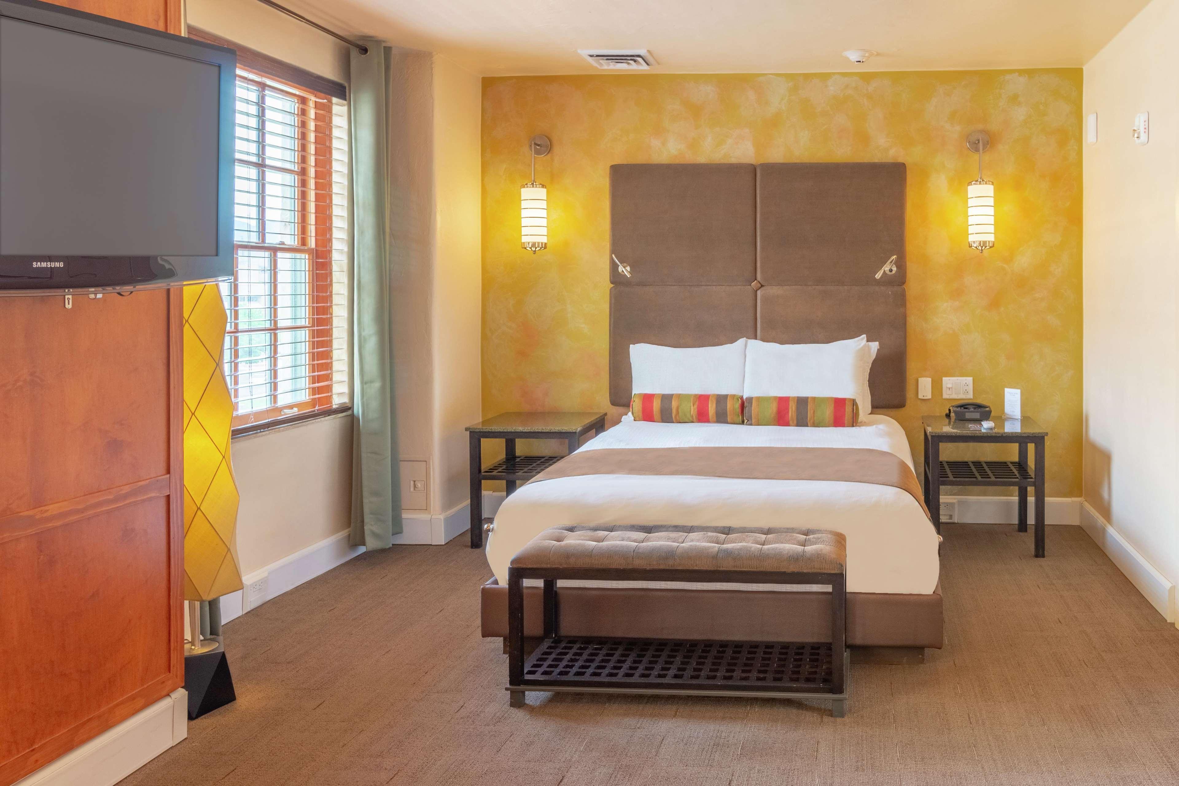 Hotel Andaluz Albuquerque, Curio Collection By Hilton Bagian luar foto
