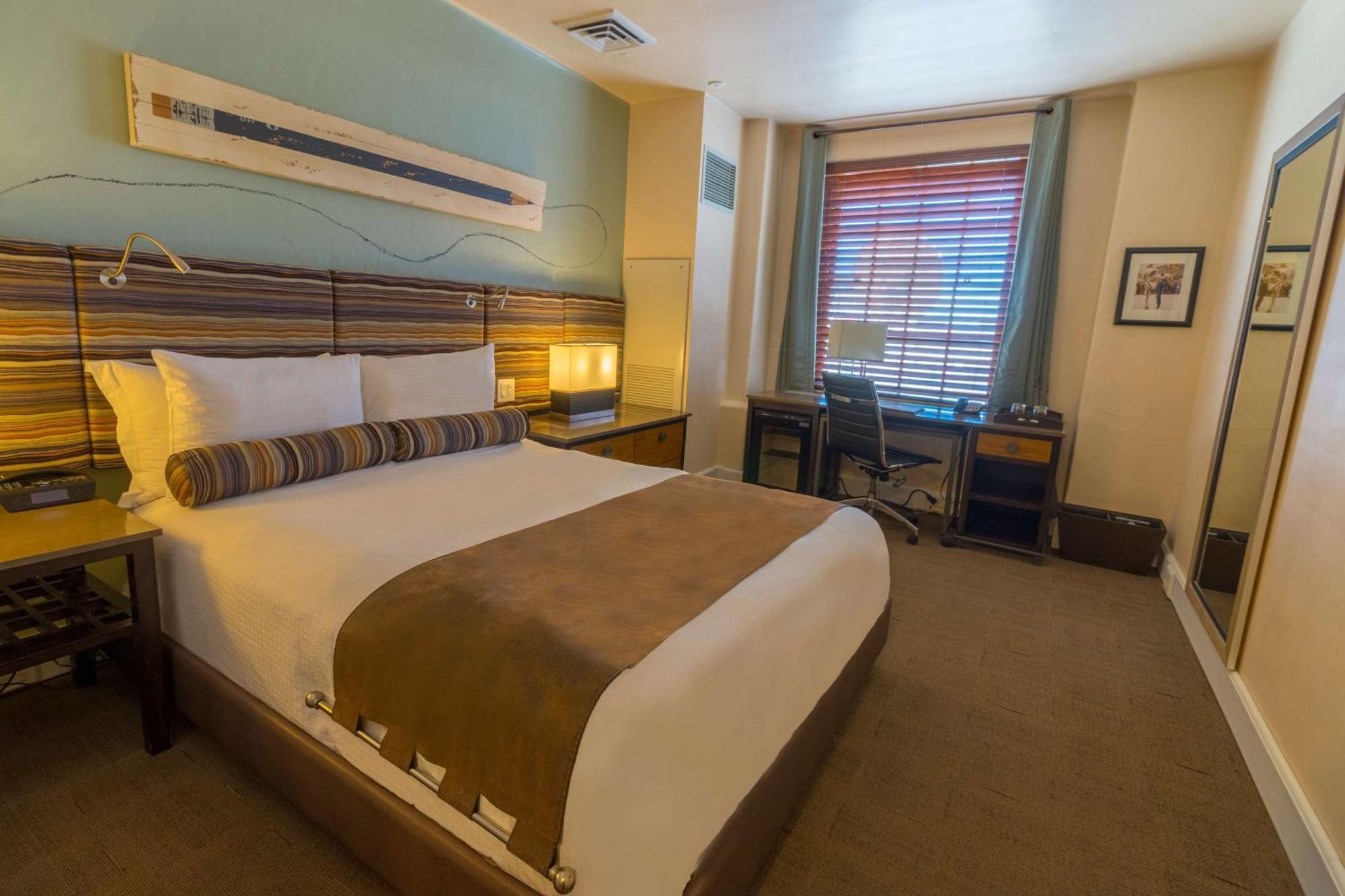 Hotel Andaluz Albuquerque, Curio Collection By Hilton Bagian luar foto